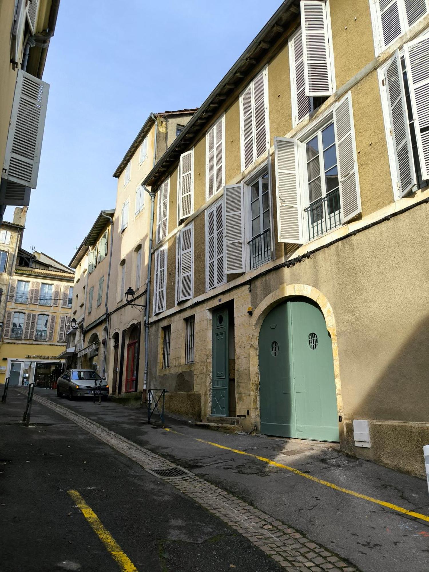 Maria - Centre Historique - Parking Prive Apartment Auch Exterior foto